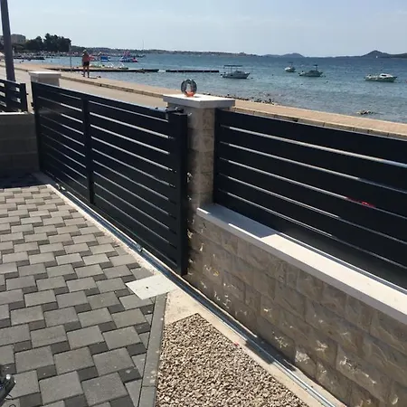 Apartman Zlata *