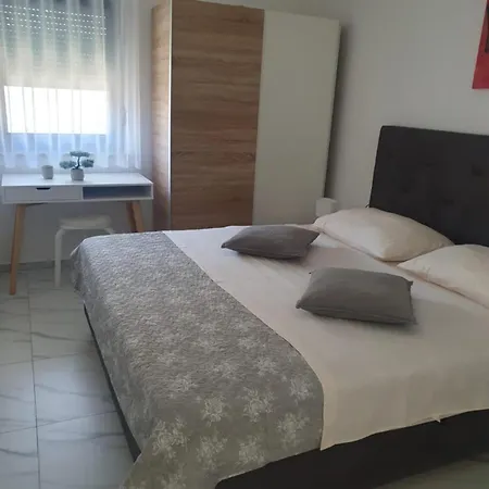 Apartman Zlata Sveti Filip i Jakov